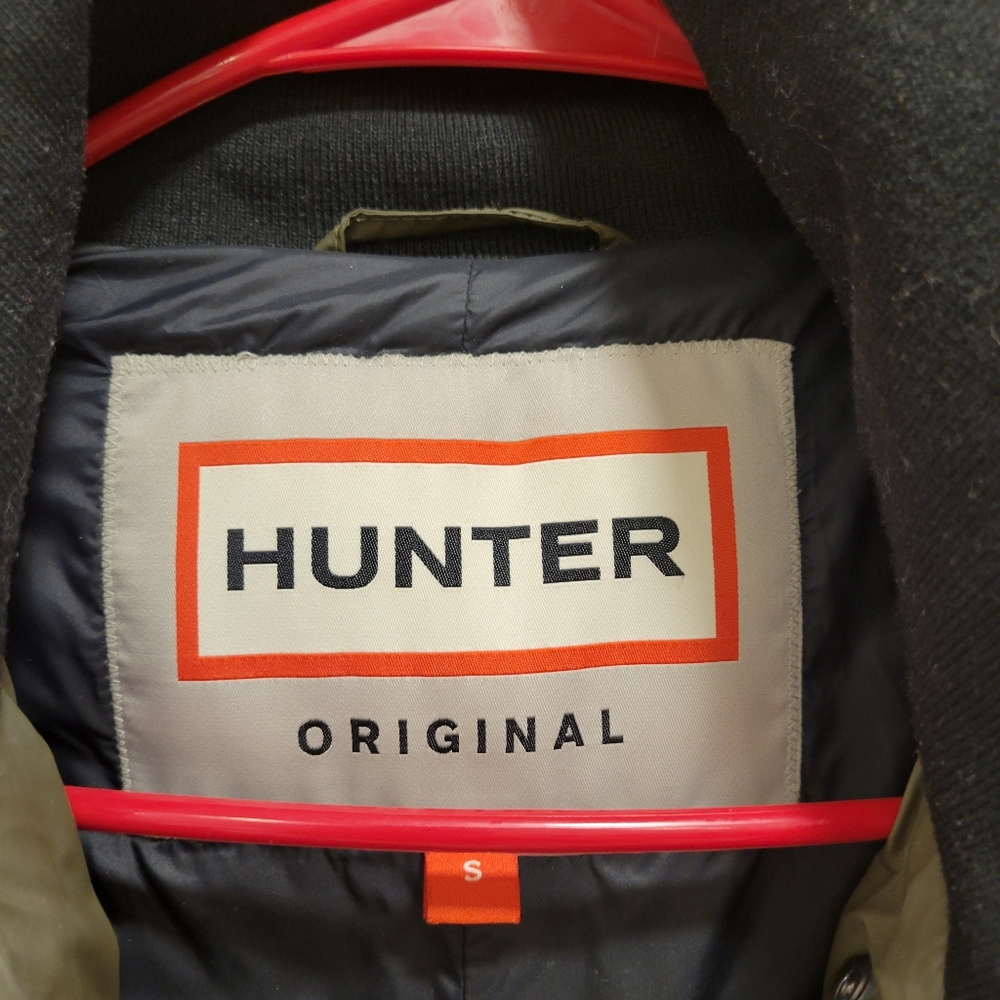 Hunter Dark Green Puffy Waterproof  Winter Coat - Picture 4 of 7
